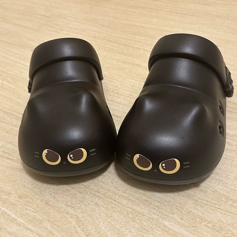 Women Shoes Black - Nuove ciabatte creative a forma di