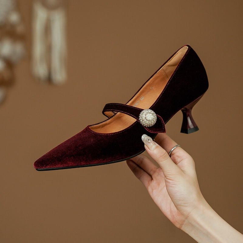 Scarpe Mary Jane a punta rosso - Women'S Heels recensione e prezzo